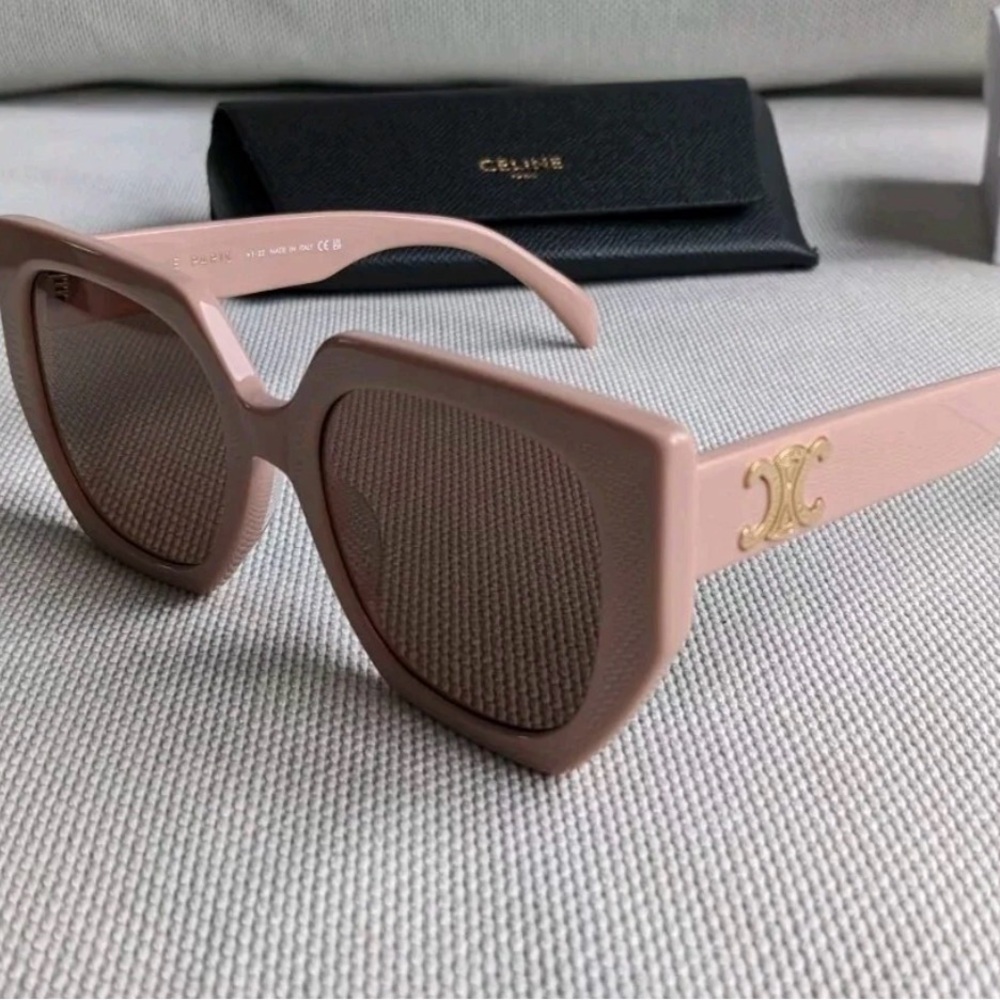 Celine Nude Pink Oversized
Butterfly Triomphe Sunglasses